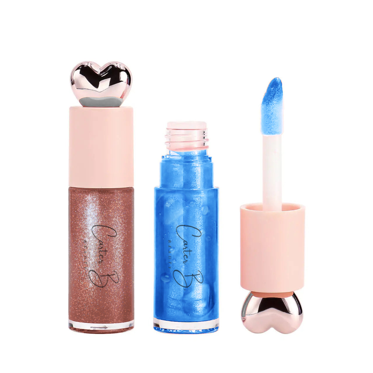 Ein Lippen-Set, mit einem Glitzerlipgloss in nude und einem blauen Lippenöl - von Carter B. Beauty